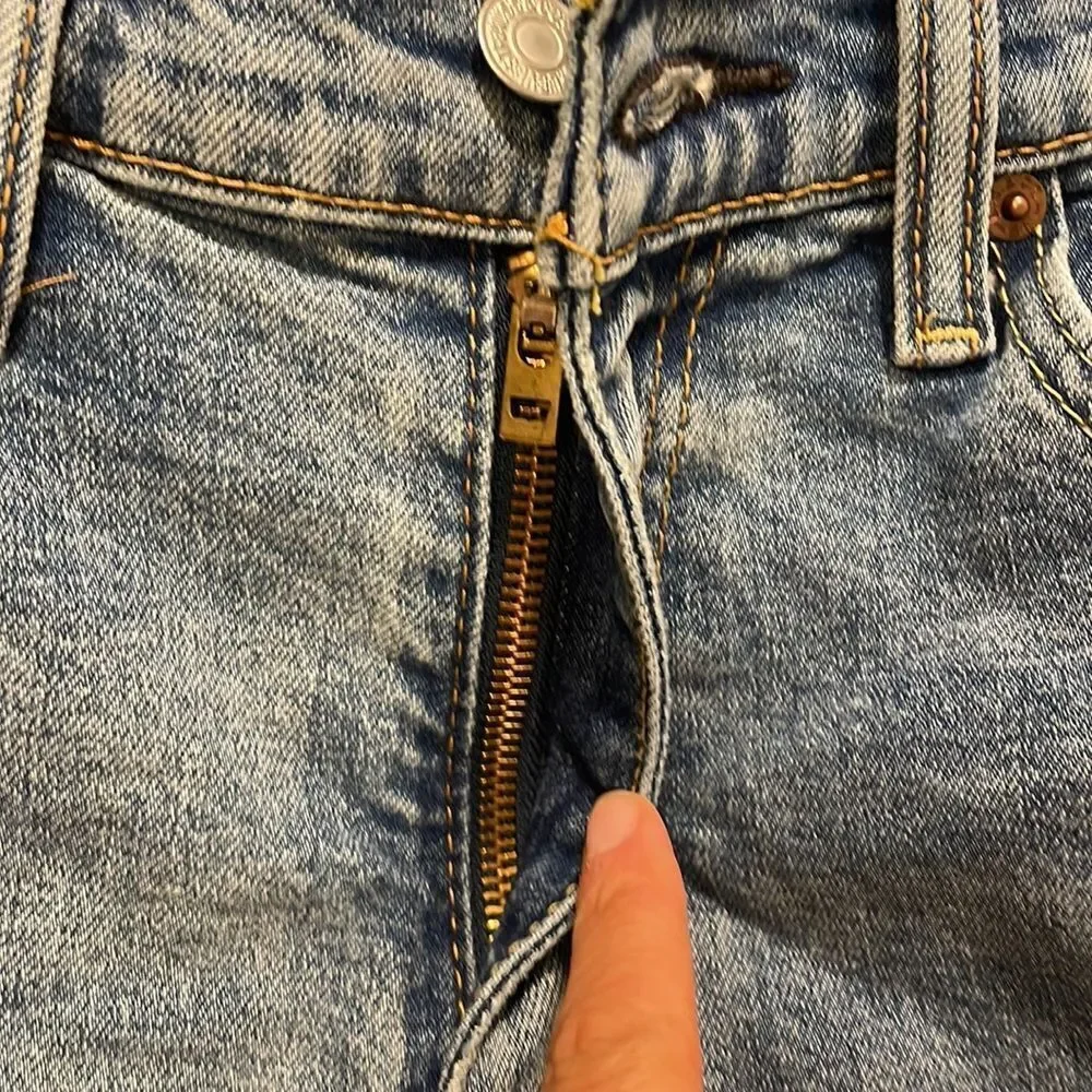 Levi’s Men 511 blue jeans